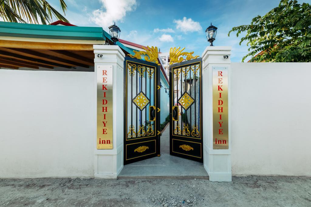 Rekidhiye Inn Atoll Addu Extérieur photo